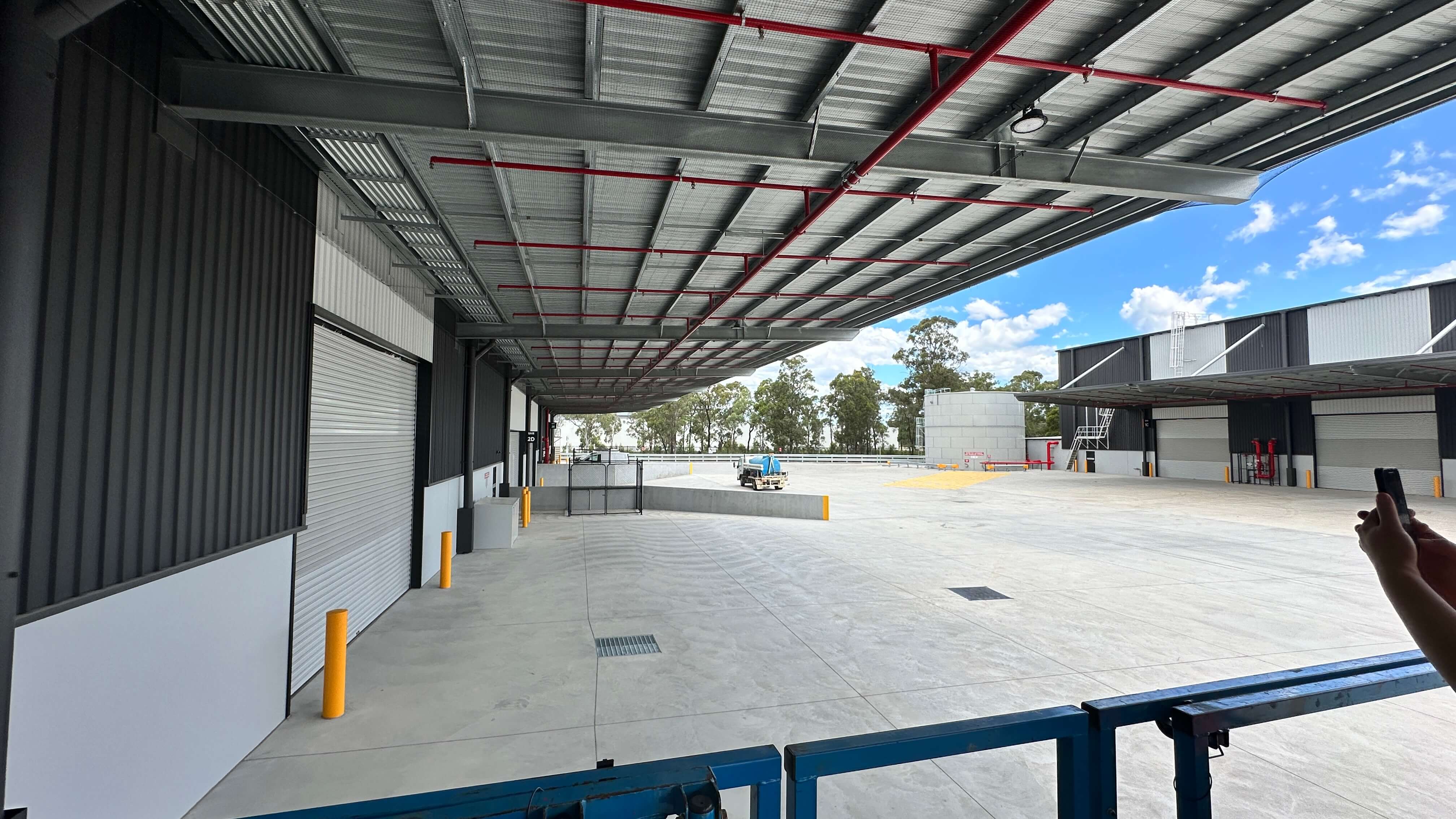 Vertex Warehouse light using Casambi-based lighting control